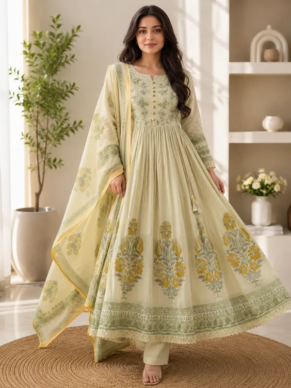 chic_Trending_Pure_Cotton_Embroidered_Anarkali_Kurta_Pant_&_Dupatta_Set