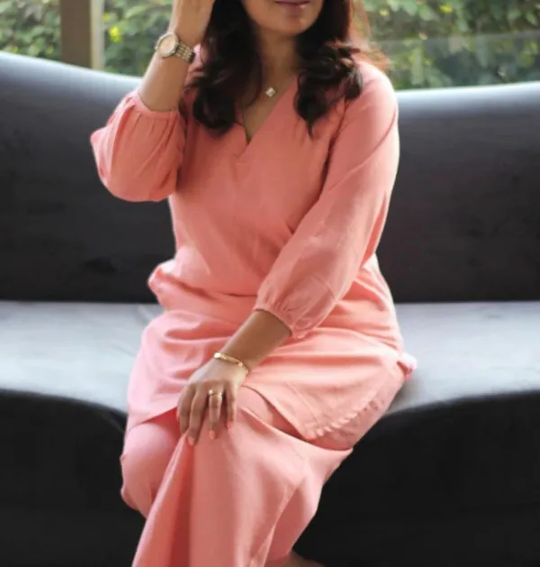 Pink_Stylish_Cotton_Slub_Kurta_And_Pant_Set_For_Women