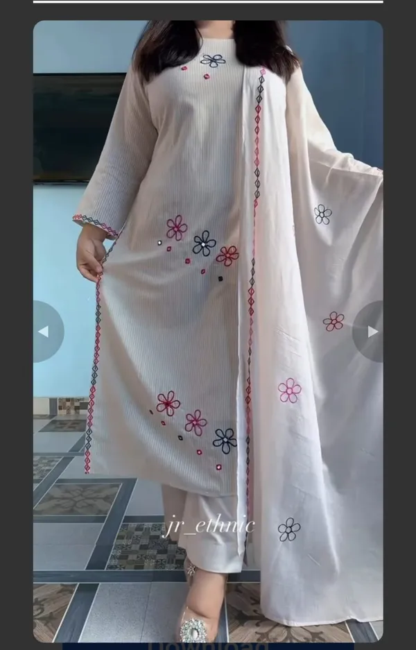 Chic_White_Cotton_Dobhi_Aari_Embroidered_Kurta_Pant_Dupatta_Suit_Set