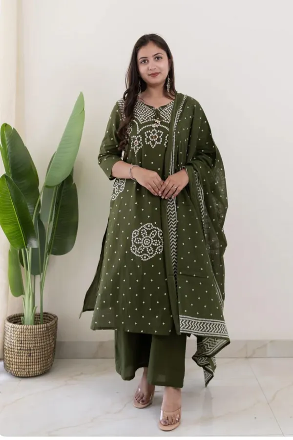 Women_Stylish_Cotton_Bandhani_Print_Kurta_Pant_Dupatta_Set_with_Mirror_and_Kodi_Work