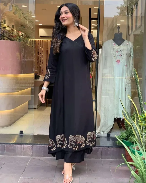 FESTIVAL_LAUNCH_ALERT:_EXCLUSIVE_RAYON_ANARKALI_GOWN_COLLECTION