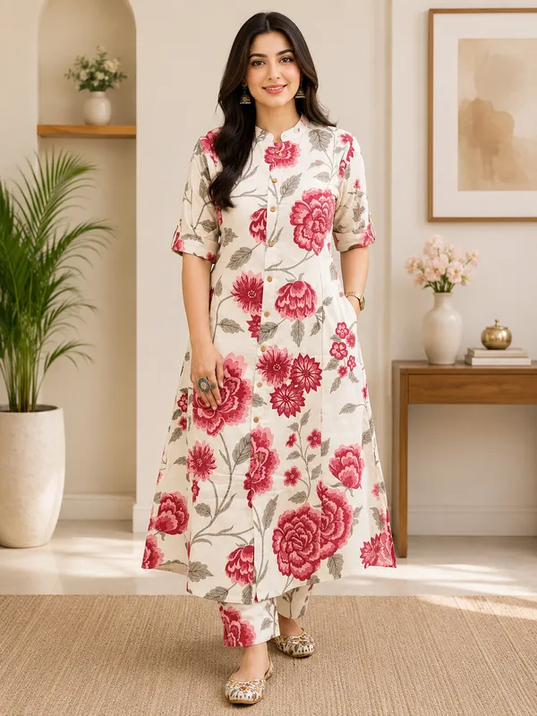 Women_Floral_Printed_Pure_Cotton_A-Line_Co-Ord_Set_with_Ankle_Length_Pants