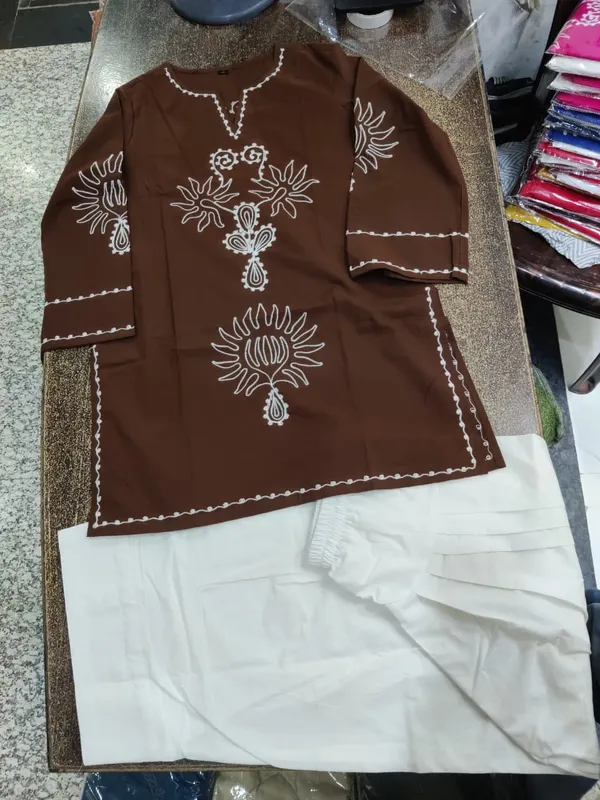 Women's_Pure_Cotton_EmbroideBRN_Kurta_with_Off-White_Farshi_Salwar_Set