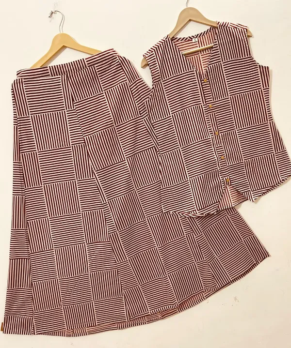 Women_Printed_Cotton_Top_And_Skirt_Set