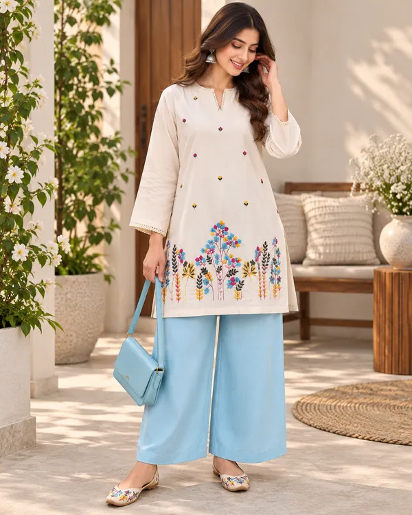 Premium_Embroidered_Cotton_Flex_Kurti_with_Cotton_Slub_Pant_Set