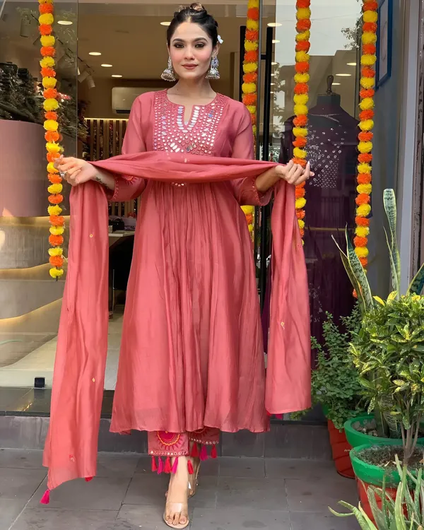Peach_Handcrafted_Embroidered_Pure_Cotton_Kurta,_Pant_&_Dupatta_Set