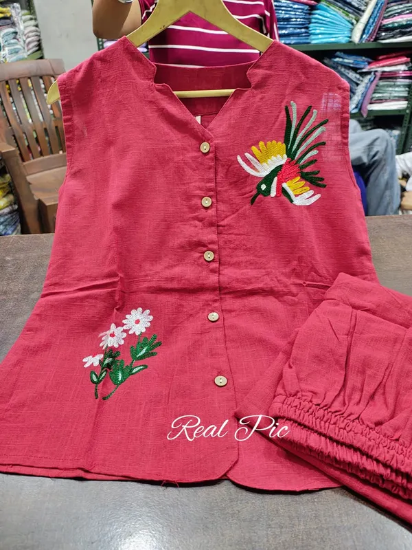 Red_Stylish_Cotton_Slub_Top_&_Pant_Co-Ord_Set_For_Women