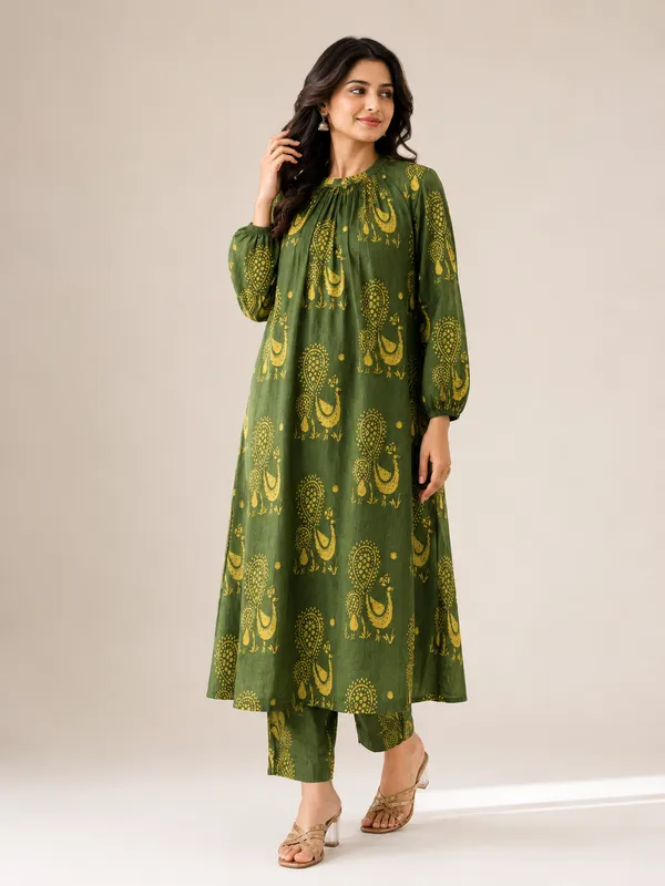 Stylish_Trending_Pure_Cotton_Rajasthani_Peacock_Print_Kaftan_Style_Kurti_Pant_Co-Ord_Set