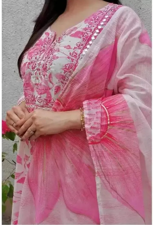 Womens_Fashionable_Printed_Kurti_Set_with_Dupatta_&_Pants__chic_Pink_Ensemble