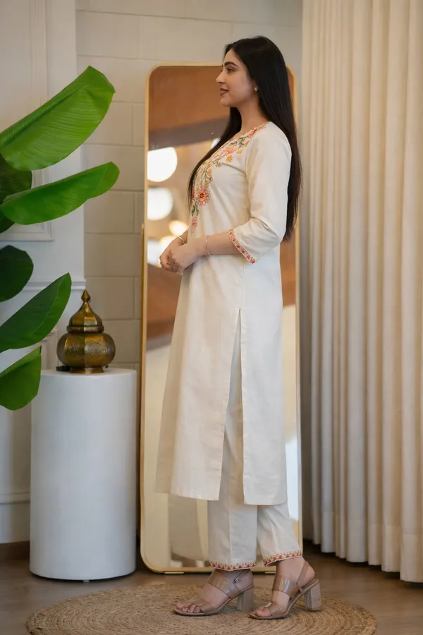Women_Stylish_Khadi_Cotton_Kurta_Set_with_Pants_Embroidered_Straight_Ethnic_Co-Ord_Set