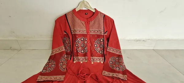 Trending_Printed_Cotton_Anarkali_Kurta_Pant_Dupatta_Set_with_Sequence_Katha_Work