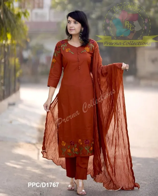 Graceful_Embroidered_Cotton_Kurta_Set_with_Gotta-Laced_Dupatta_and_Straight_Pants_—_chic_Three-Piece_Ensemble_for_Festive_and_Everyday_Style