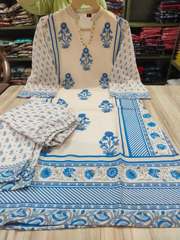 Women's_Ivory_Blue_Pure_Crepe_Floral_Printed_Co-Ord_Set_with_Inner