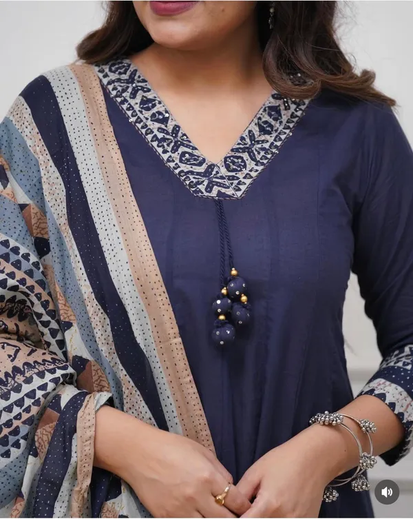 Women_Stylish_Hand_Work_Anarkali_Kurta_Pant_Dupatta_Set