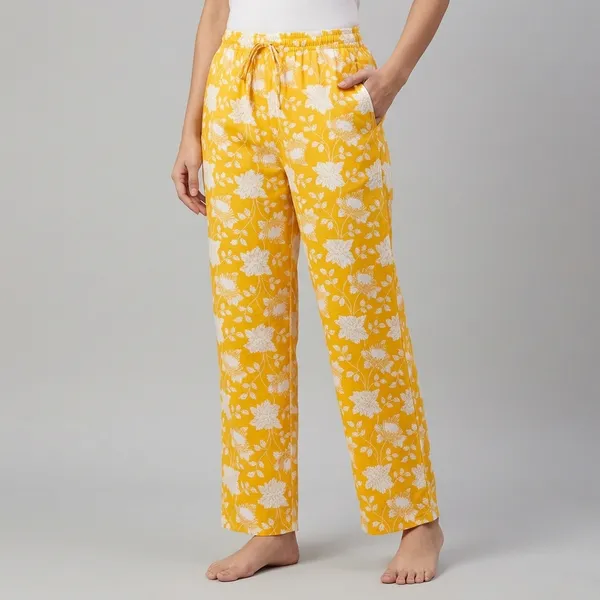 Yellow_Floral_Print_viscos_Relaxed_Night_Suit_Set_For_Women