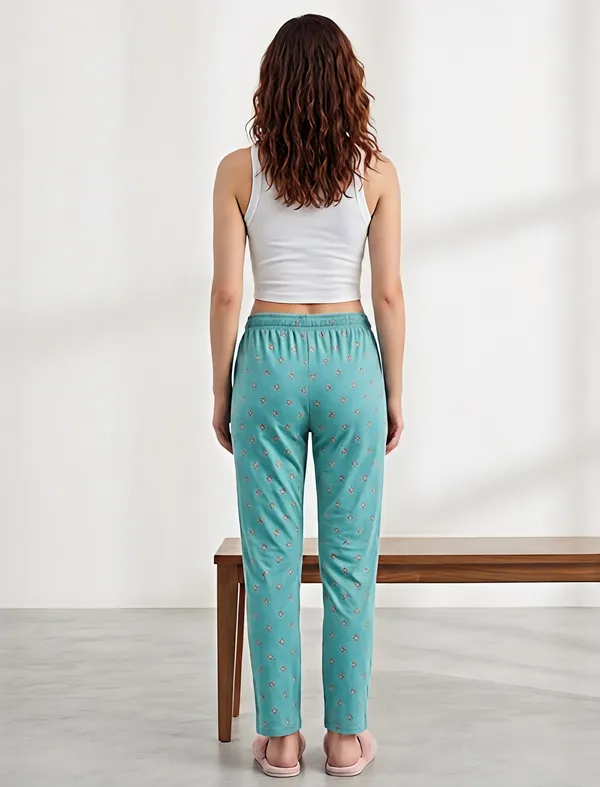 Women’s_Printed_Hosiery_Pajamas_–_Soft_&_Comfortable_Loungewear