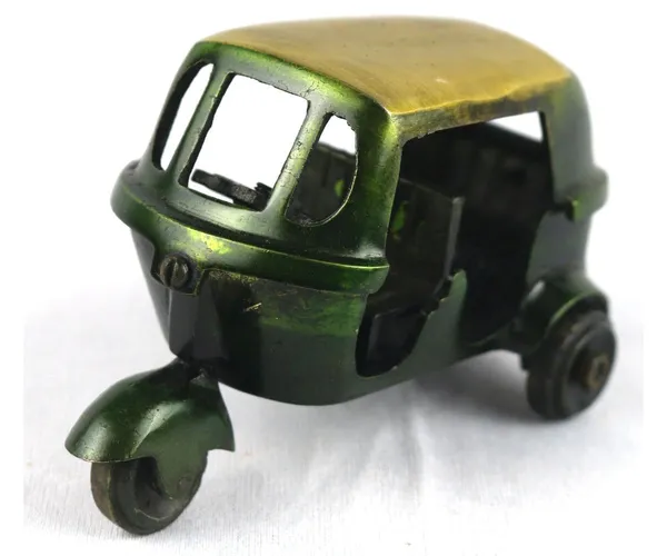 Brass_Auto_Rickshaw_Showpiece_|_For_Home_Decoration