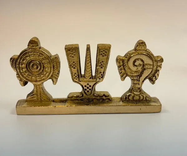 Brass_Vishnu_Symbol_Of_Shankh_Chakra_Namah_Sattue_|_For_Home_Decoration