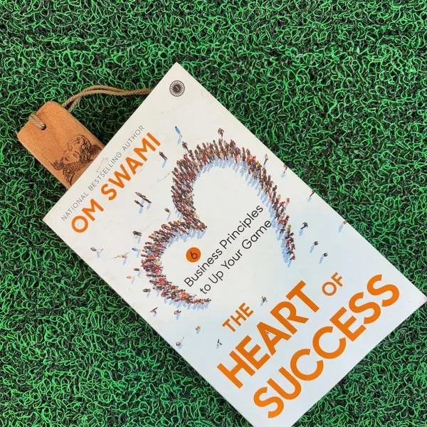 Set_of_2_Krishna_Mantra_Engraved_Wooden_Bookmark