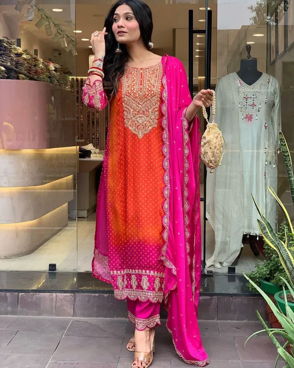 Women_Chinon_Digital_Print_Silk_Kurta_Pant_And_Dupatta_Set_For_Women