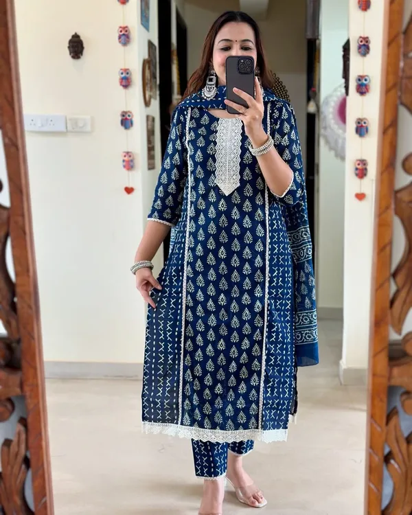 Blue_Printed_Kurta_and_Pant_Set_with_Dupatta_Ethnic_Set_For_Women