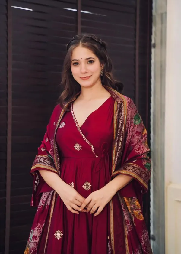 Maroon_Stylish_Chinon_Silk_Gown,_Plazzo_And_Dupatta_Set_For_Women