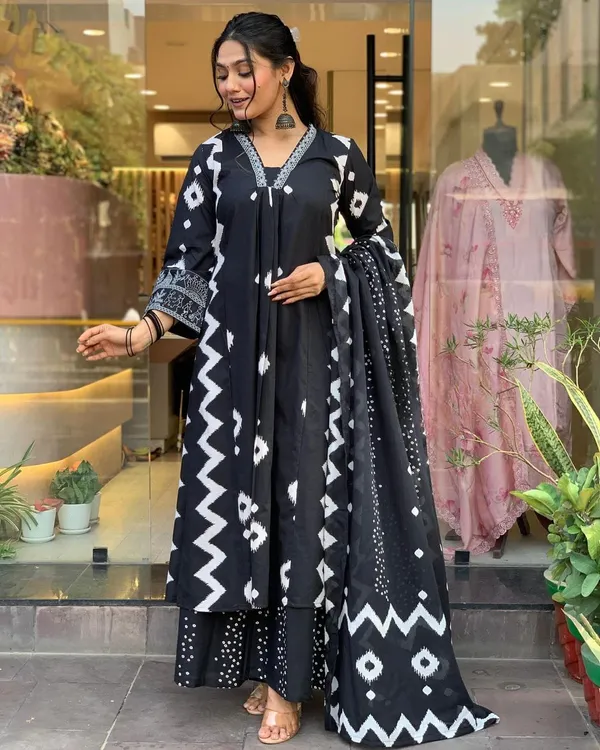 Black_Cotton__A-Line_Printed_Kurta_Pant_And_Dupatta_Set_For_Women