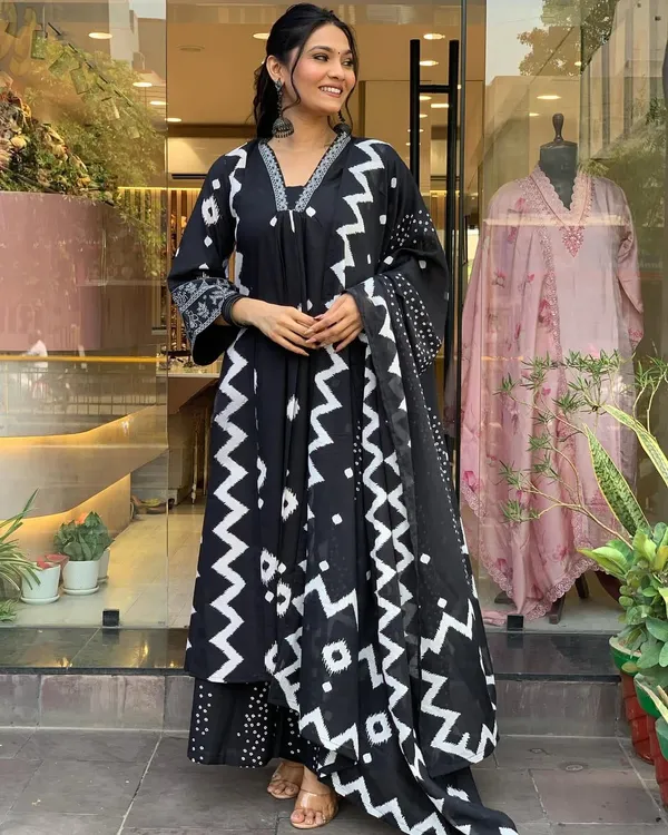 Black_Cotton__A-Line_Printed_Kurta_Pant_And_Dupatta_Set_For_Women