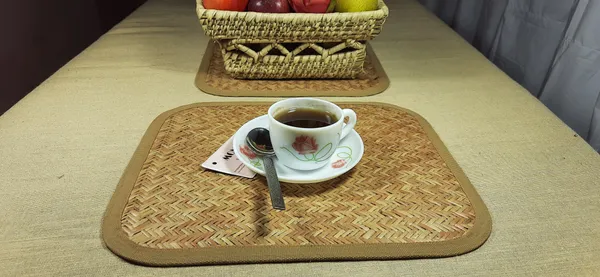 Pack_Of_4_Table_Mat_With_Runner_|_Foldable_Handwoven_Organic_|Made_With_Banig_(Sitalpati_)