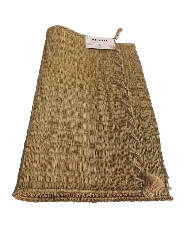 Pooja_Aasan_|_Foldable_Handwoven_Organic_|Made_With_Madurkathi_|_Best_For_Japa,_Sitting,_Meditation
