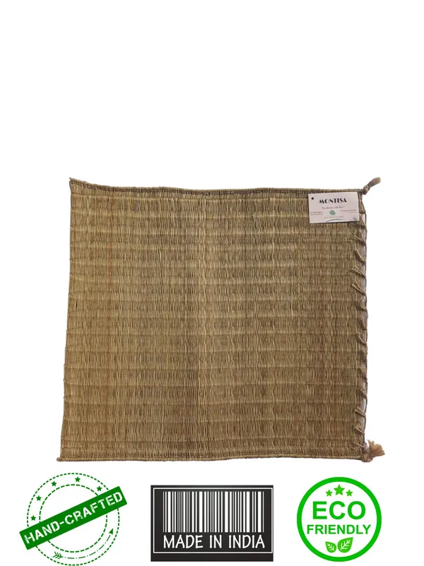 Pooja_Aasan_|_Foldable_Handwoven_Organic_|Made_With_Madurkathi_|_Best_For_Japa,_Sitting,_Meditation
