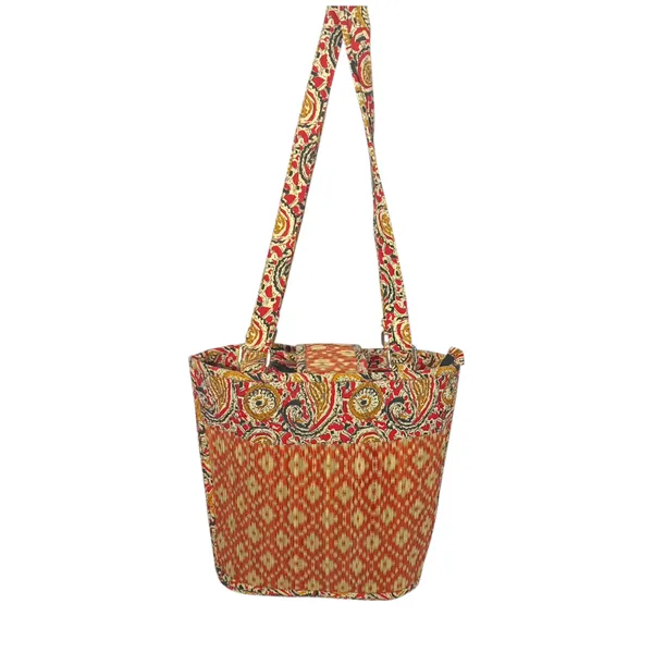 MONTISA__Elegant_Madurkathi_Tote_Bag_for_Women_|_Shoulder_Bag_with_Zip_Closure_&_Single_Compartment