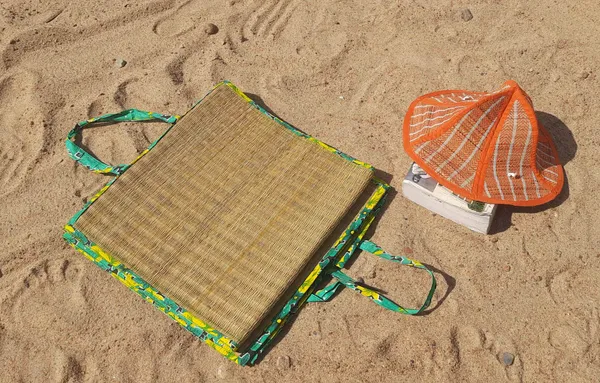 Chatai_Floor_Mat_|_Foldable_Handwoven_Organic_|Made_With_Madurkathi_|_Best_For_Sleeping,_Sitting,_Yoga