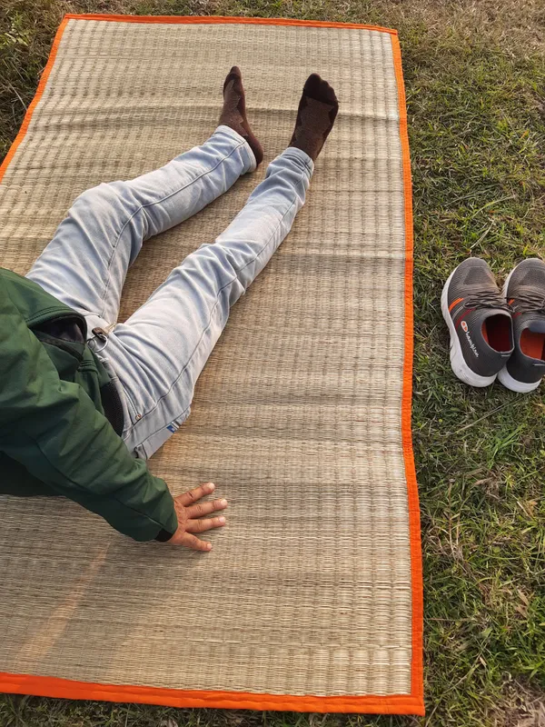Chatai_Floor_Mat_|_Foldable_Handwoven_Organic_|Made_With_Madurkathi_|_Best_For_Sleeping,_Sitting,_Yoga