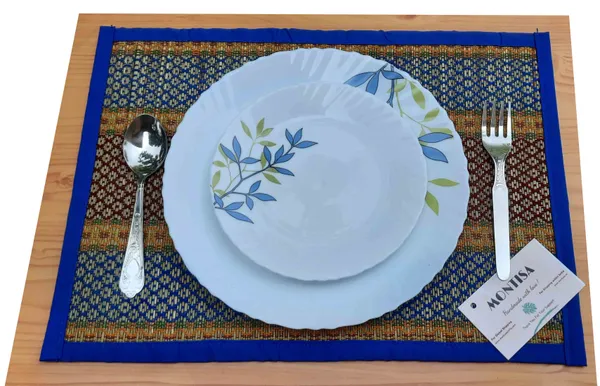 Pack_Of_4_Table_Mat_With_Runner_And_4_Coasters_|_Foldable_Handwoven_Organic_|Made_With_Madurkathi