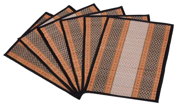 Pack_Of_6_Table_Mat_With_Runner_And_6_Coasters_|_Foldable_Handwoven_Organic_|Made_With_Madurkathi