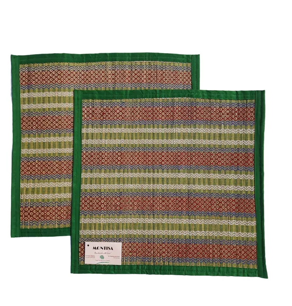 Pooja_Aasan_|_Foldable_Handwoven_Organic_|Made_With_Madurkathi_|_Best_For_Japa,_Sitting,_Meditation