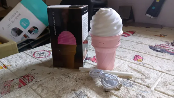 Multicolor_Ice_Cream_Design_Led_Humidifier