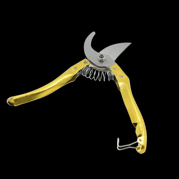 Yellow_Gardening_Tools_|_Shears_Pruners_Scissor