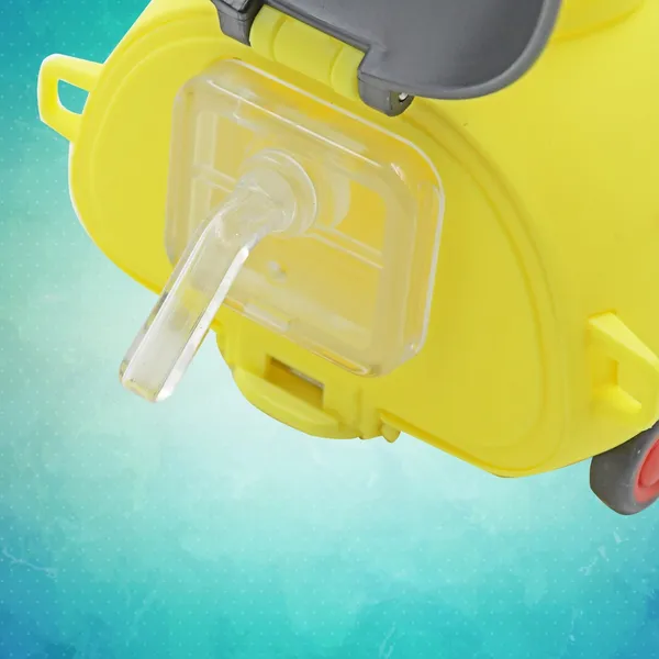 Multicolor_Cute_Plastic_Bug_Shape_Water_Bottle_With_Adjustable_Shoulder_Strap_For_Kids_(1_Pc)