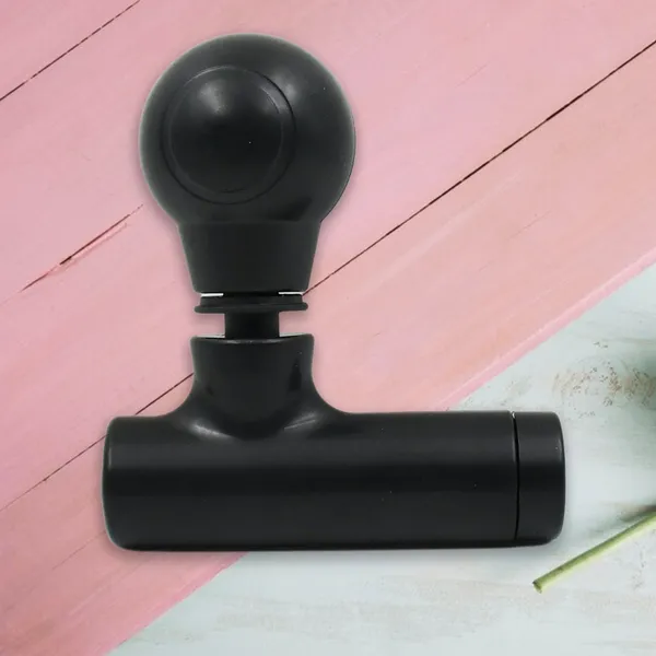 Black_Cordless_One_Button_Operation_Mini_Pocket_Size_Massager