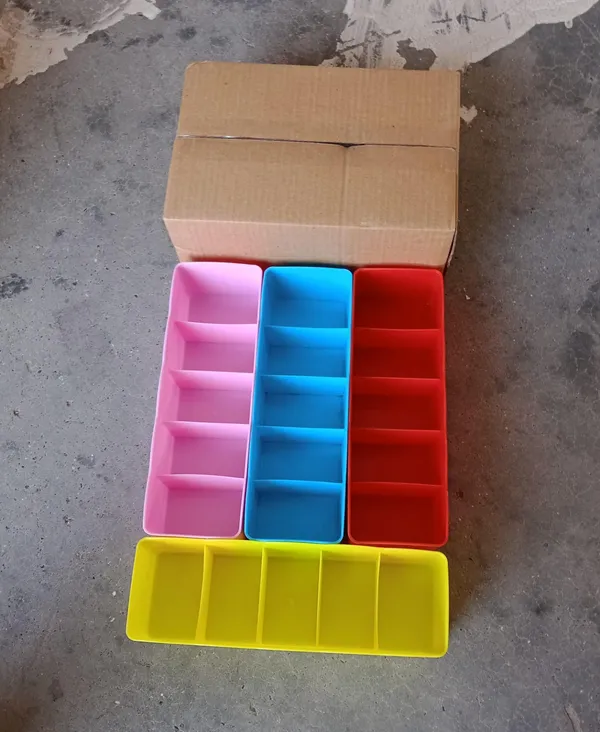 Multicolor_Multi-Function_Desktop_Drawer_5_Grid_Storage_Box_(4_Pcs)