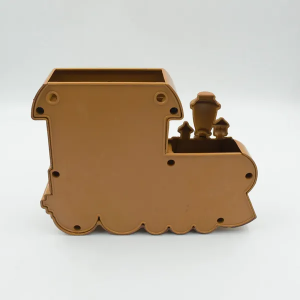 Multicolor_Plastic_Wall_Mount_Train_Shaped_Key_Holder_(1_Pc)