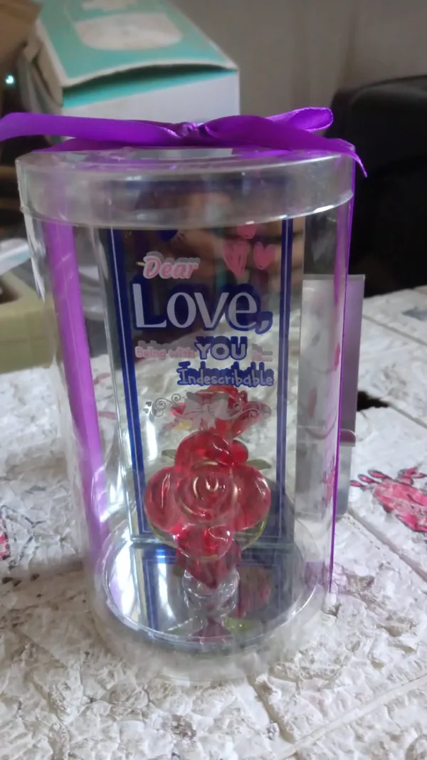 Multicolor_Lovely_Rose_Gift_Showpiece_Set_(1_Pc)