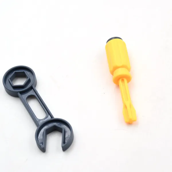 Multicolor_Diy_Nut_Assembly_Vehicle_Model_Toy_For_Kids_(2_Pcs)