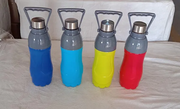 Multicolor_Insulated,_Leakproof,_Bpa-Free_Plastic_Sports_Bottle_(1.8L)