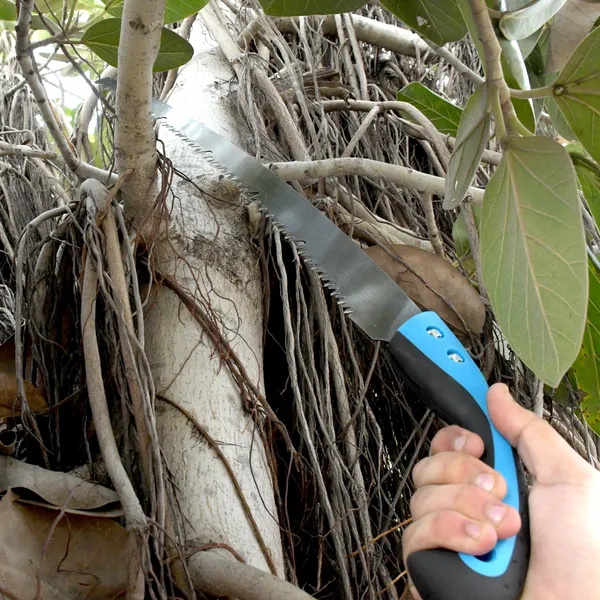 Blue_Pruning_Saw_With_High_Carbon_|_Steel_Hand_Saw_Edge_Sharpen_Teeth_With_Cover