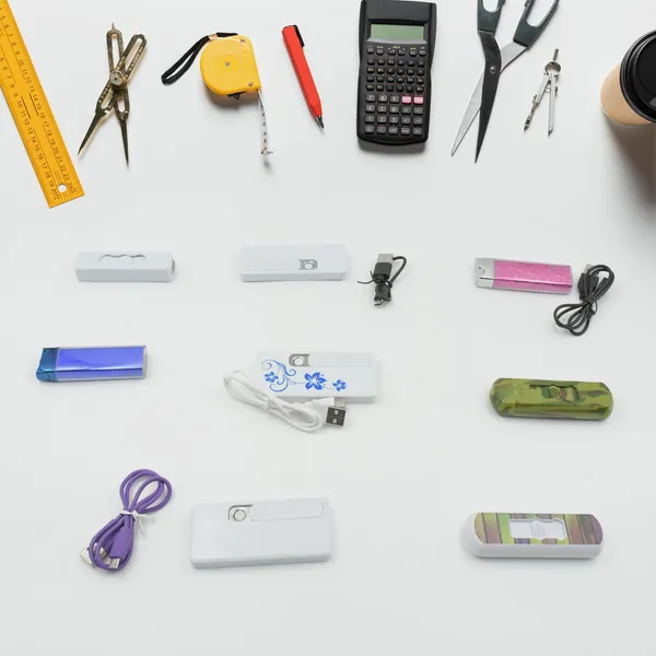 Multicolor_Stylish_Rechargeable,_Windproof_Electric_Usb_Lighter_For_Men_&_Women
