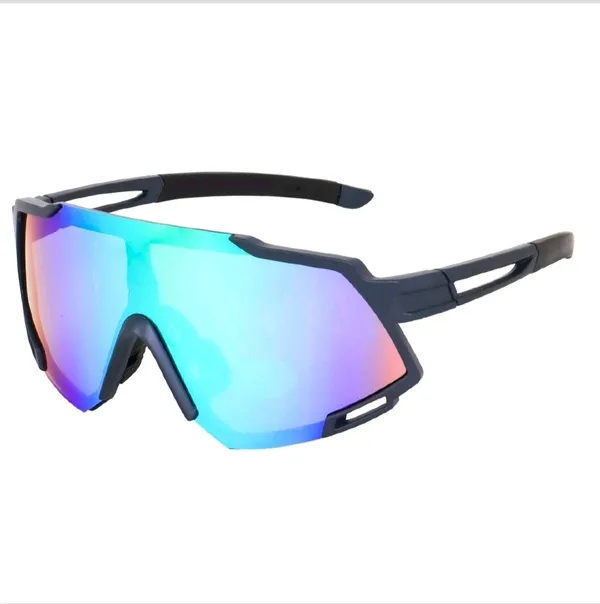 Black_Polycarbonate_Full-Frame_Sports_Cricket_Goggles_For_Men_And_Women