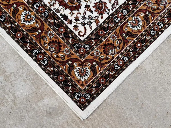 Ivory_Silk_Touch_Carpet_For_Living_Room_And_Bedroom_(_5_X_7_Feet_)